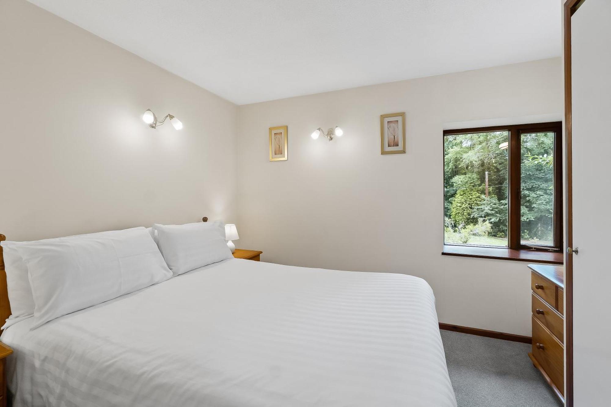Crylla Valley Cottages - Access To Pool, Gym, Spa And More Saltash Δωμάτιο φωτογραφία